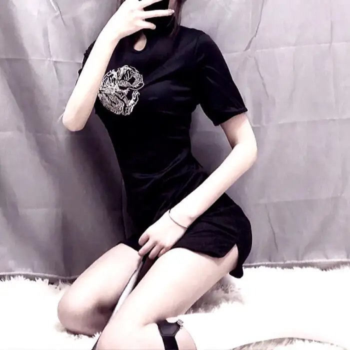 怪诞尸新娘封面